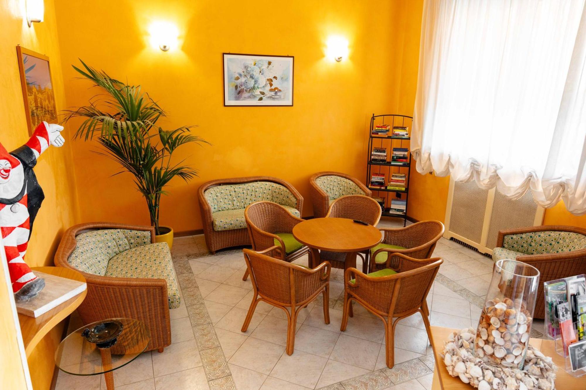 וירג'יו Hotel Pardini מראה חיצוני תמונה