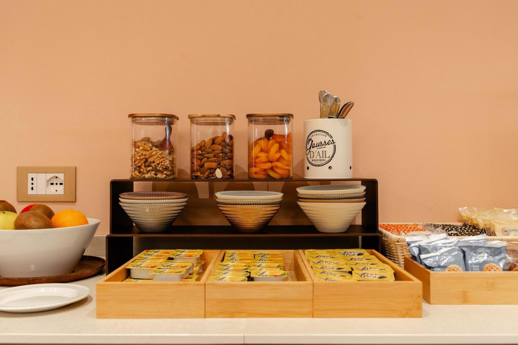 וירג'יו Hotel Pardini מראה חיצוני תמונה