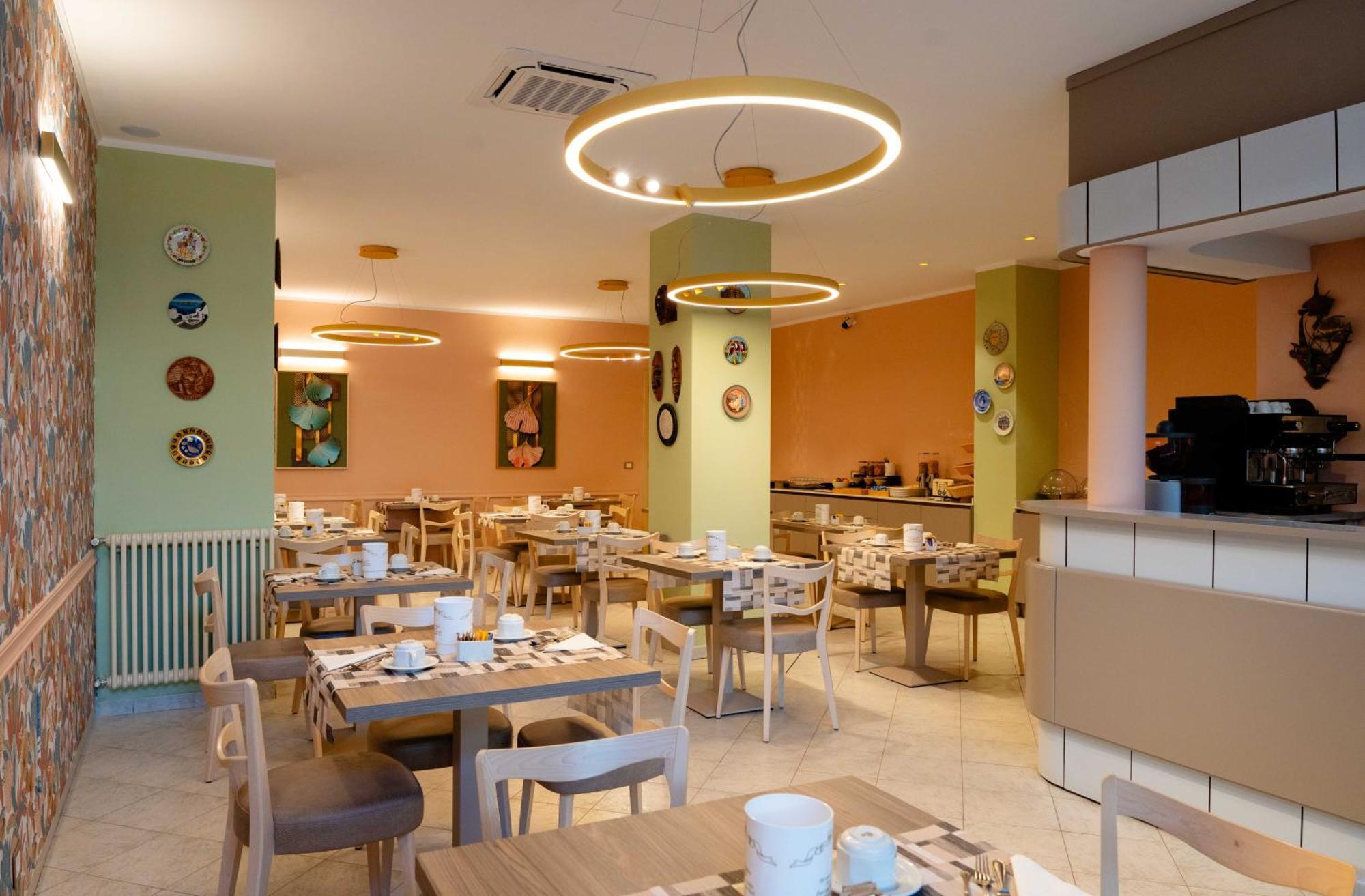 וירג'יו Hotel Pardini מראה חיצוני תמונה