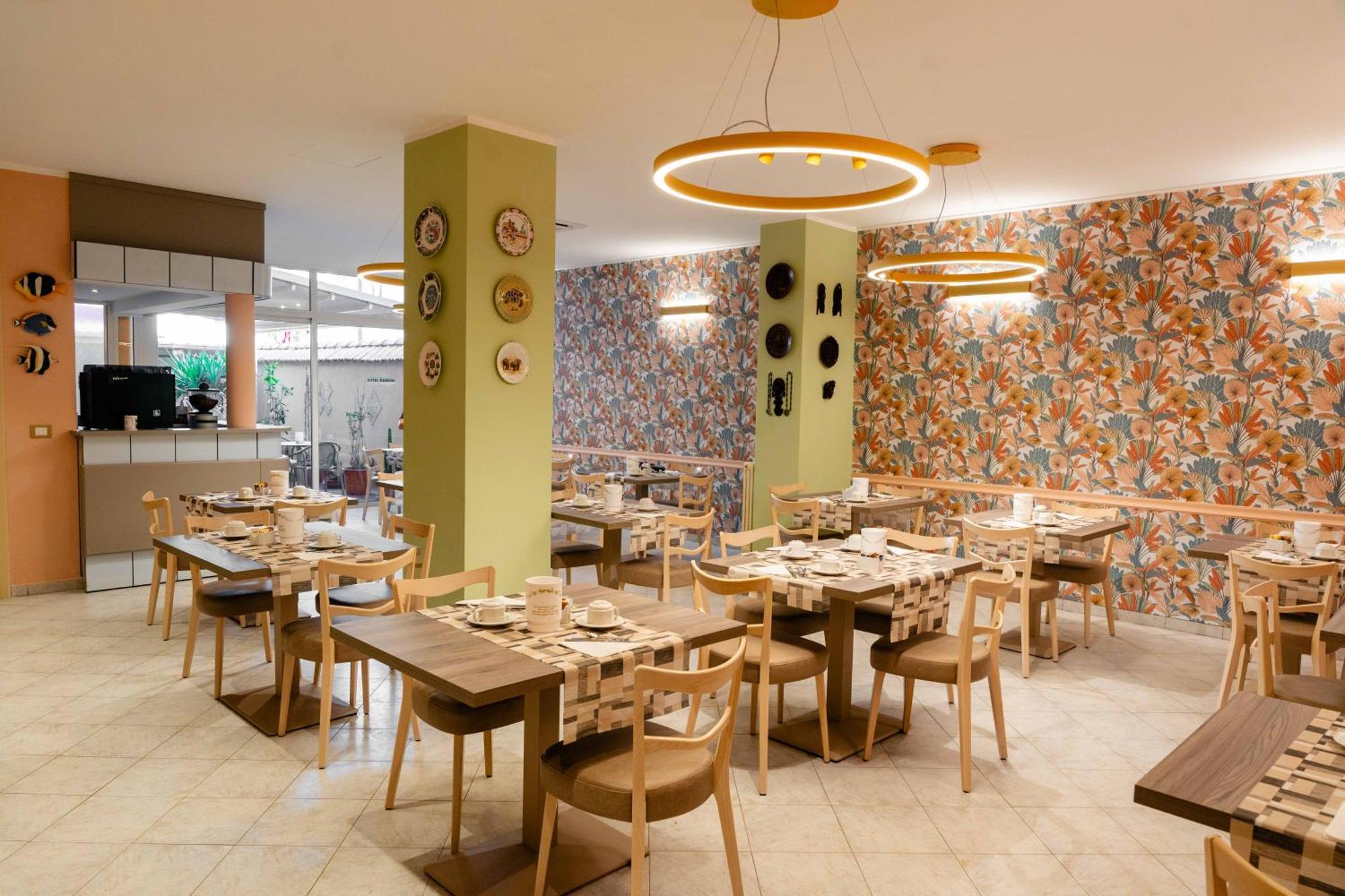 וירג'יו Hotel Pardini מראה חיצוני תמונה