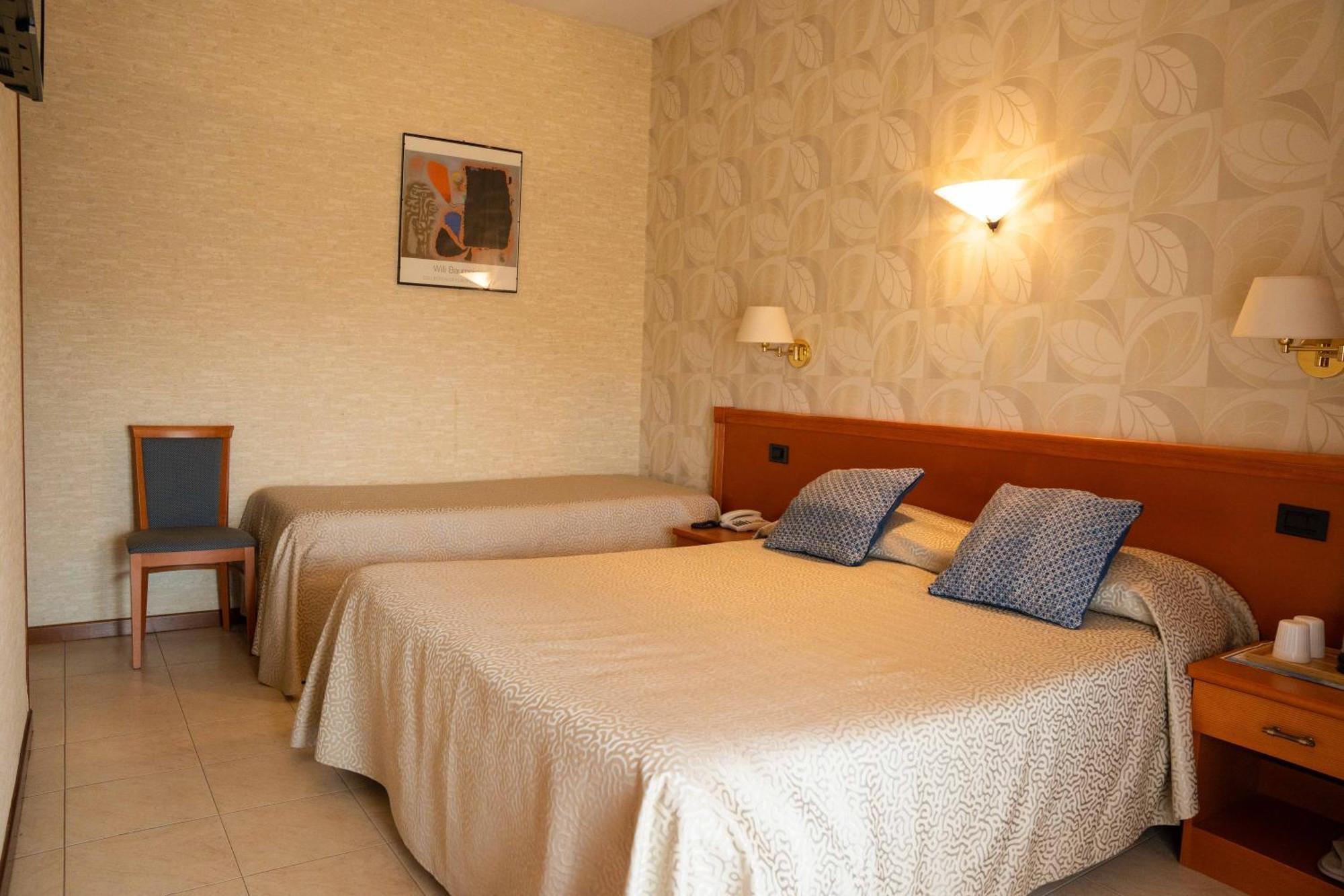 וירג'יו Hotel Pardini מראה חיצוני תמונה